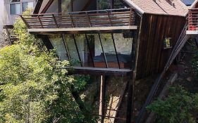Iconic Gesner Boat House Wview Of Hollywood Sign Vacation Rental Los Angeles  United States Of America